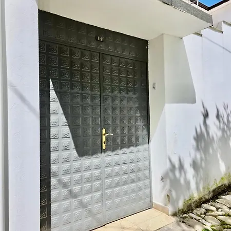 Lear Apartment Berat Exterior photo