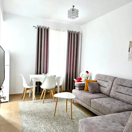 Lear Apartment Berat Exterior photo
